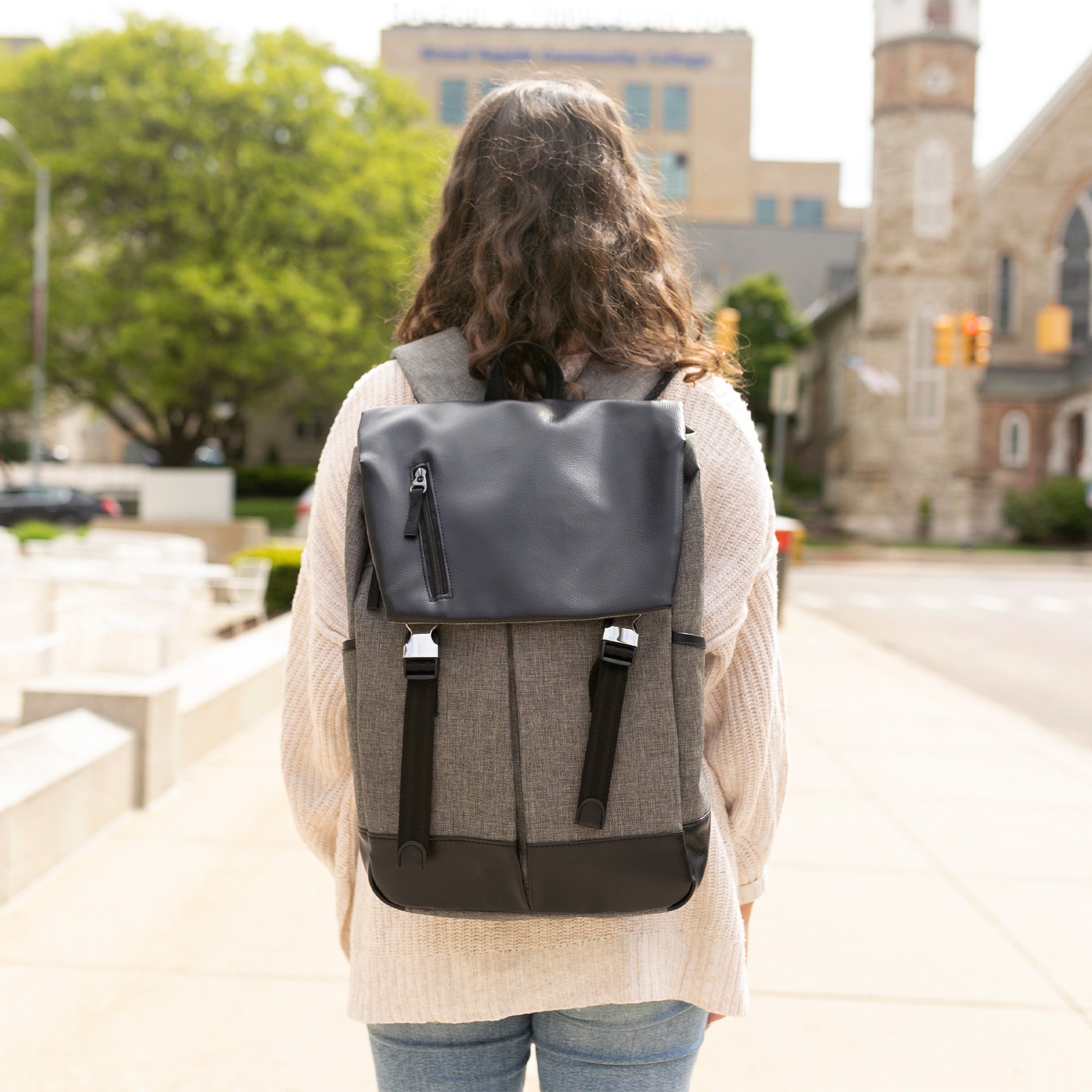 gecko brands Maven Backpack