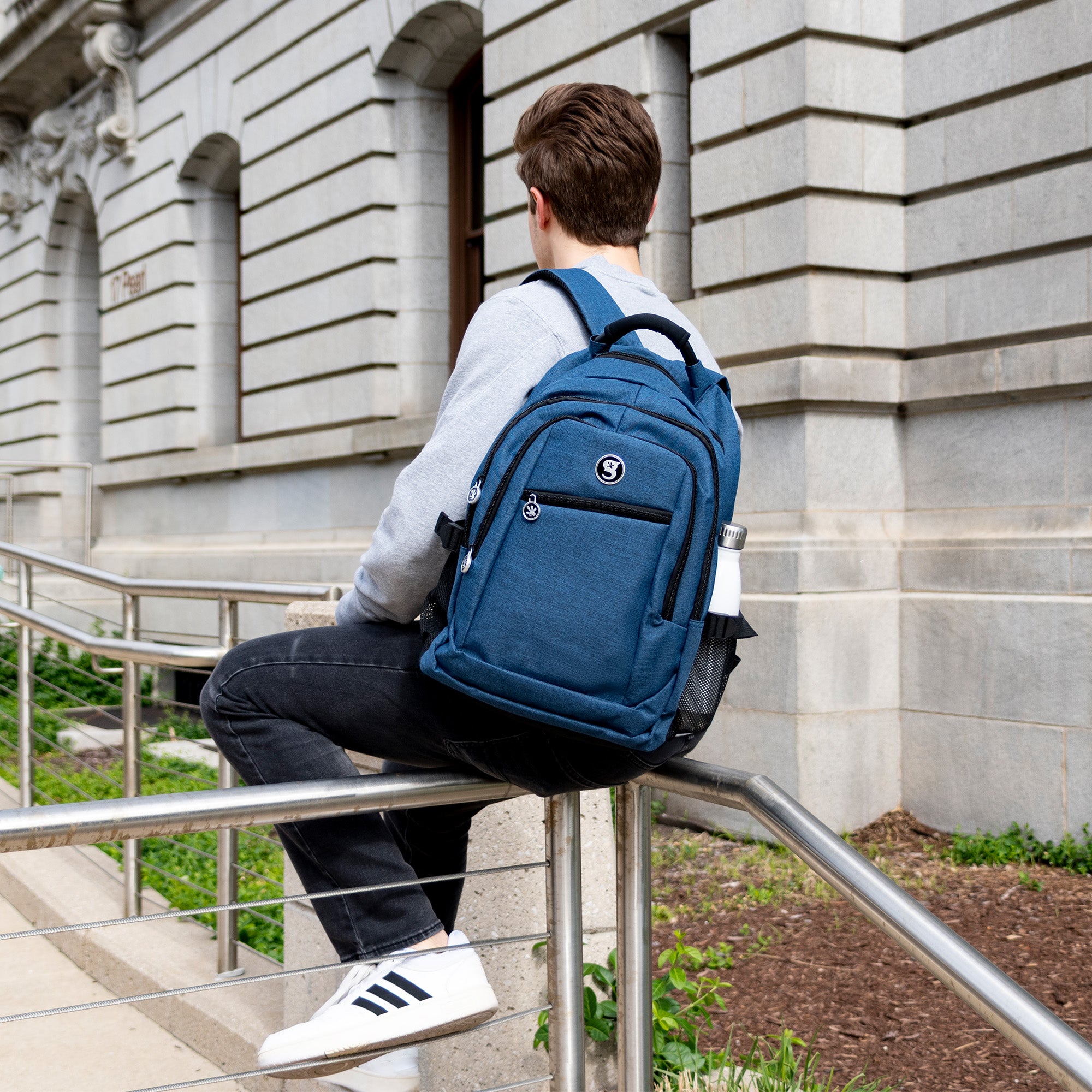 Elevate Backpack - Thumbnail 3